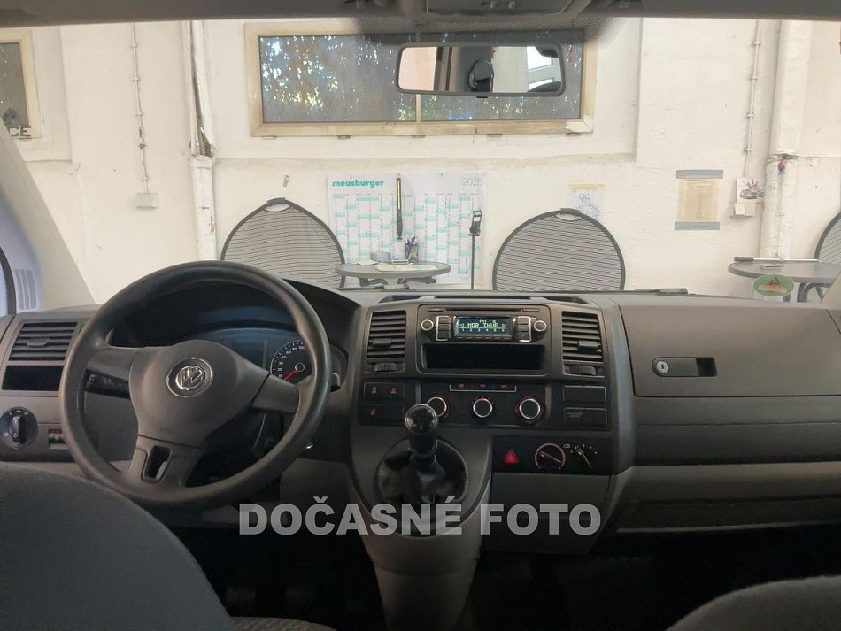 Volkswagen Transporter 2.0TDi  9míst