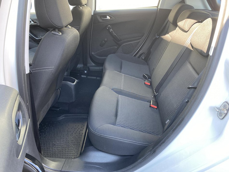 Peugeot 208 1.2 PT Active