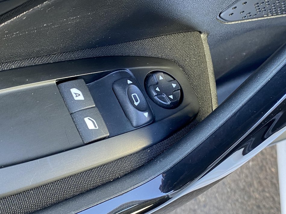 Peugeot 208 1.2 PT Active