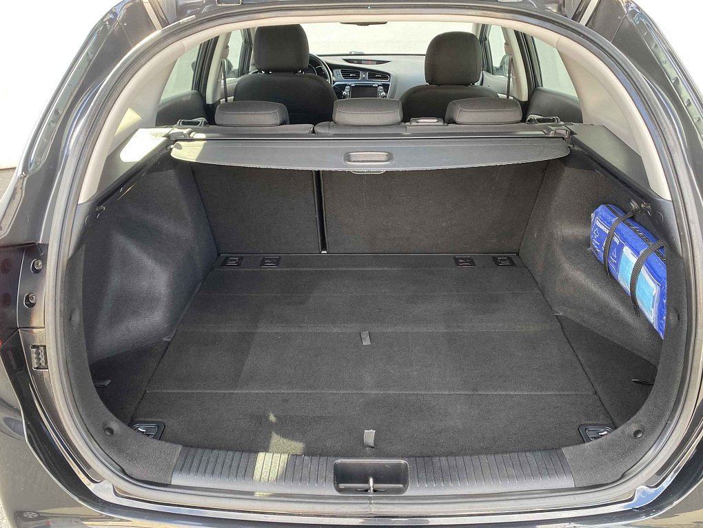 Kia Ceed 1.6 GDi Exclusive
