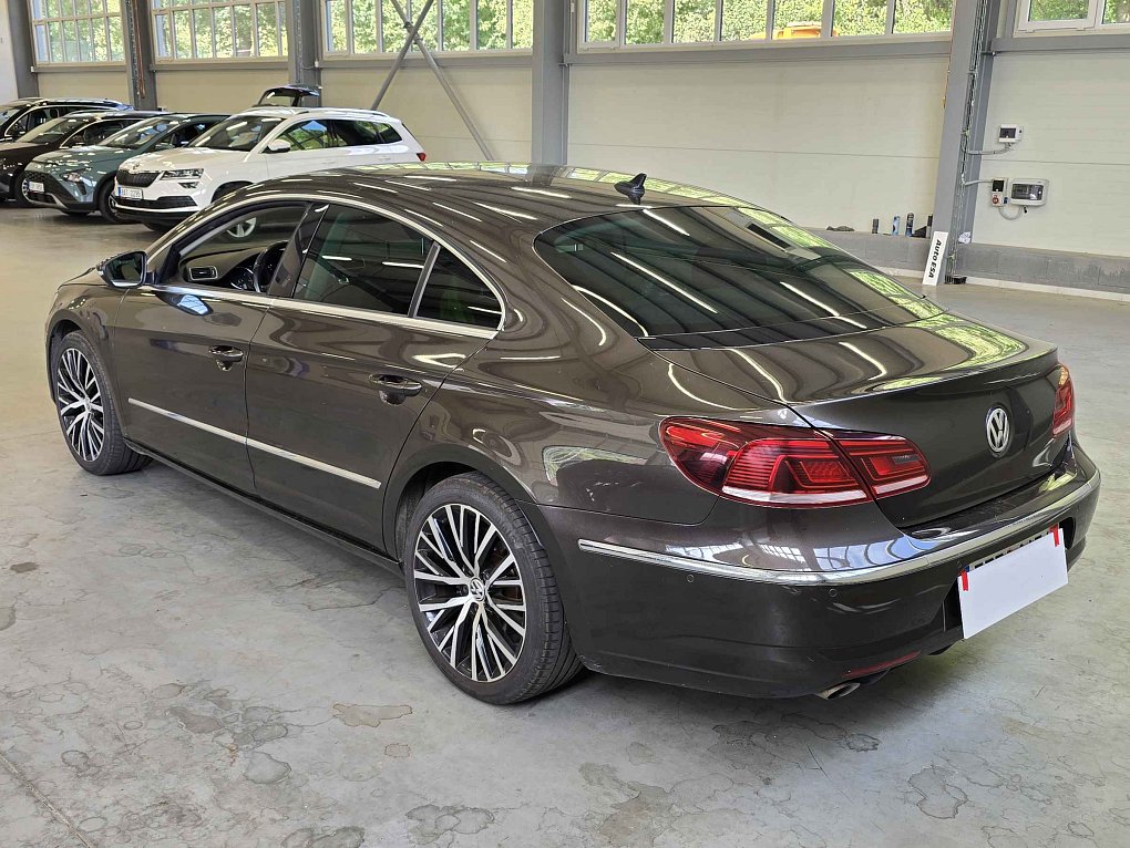 Volkswagen Passat CC 2.0tdi 