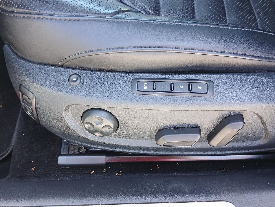Volkswagen Passat 2.0 TDi 