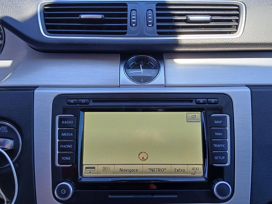 Volkswagen Passat 2.0 TDi 