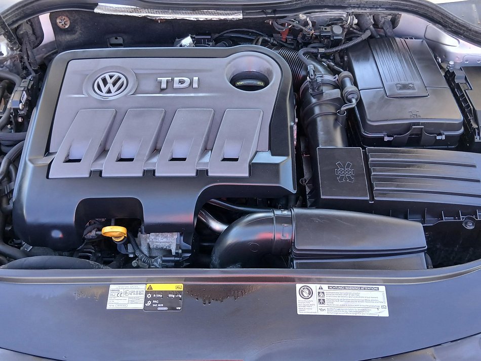Volkswagen Passat 2.0 TDi 