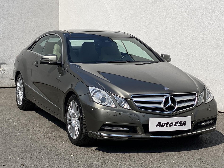 Mercedes-Benz Třída E 2.2 CDi  E220