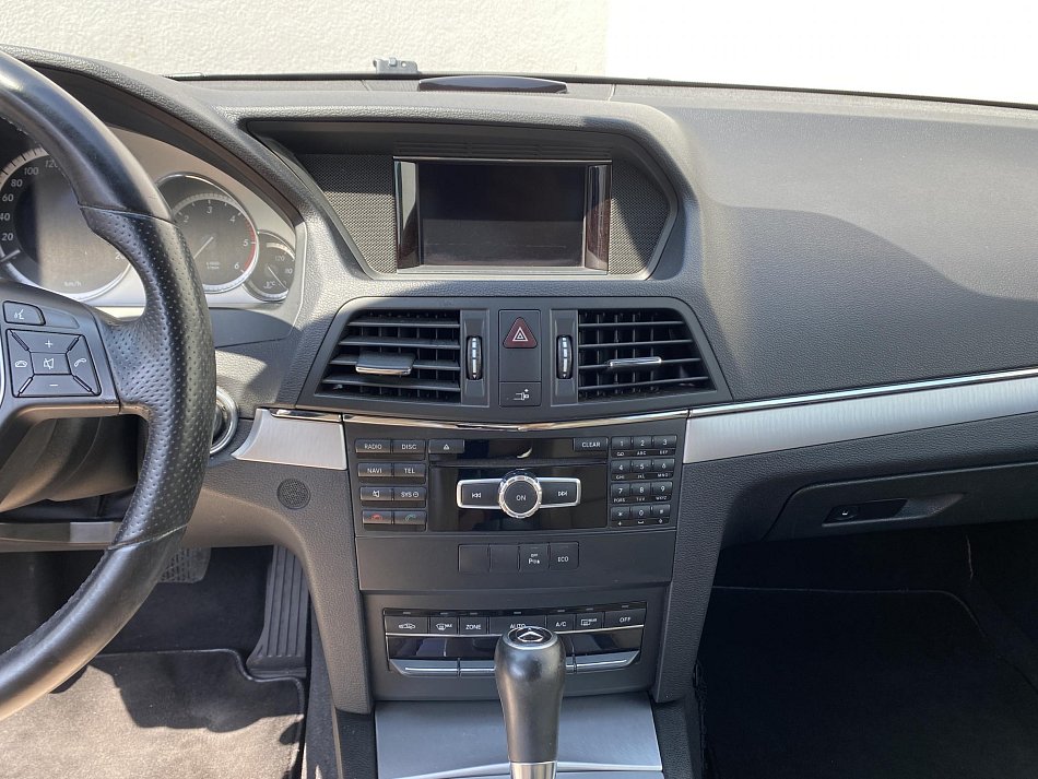 Mercedes-Benz Třída E 2.2 CDi  E220