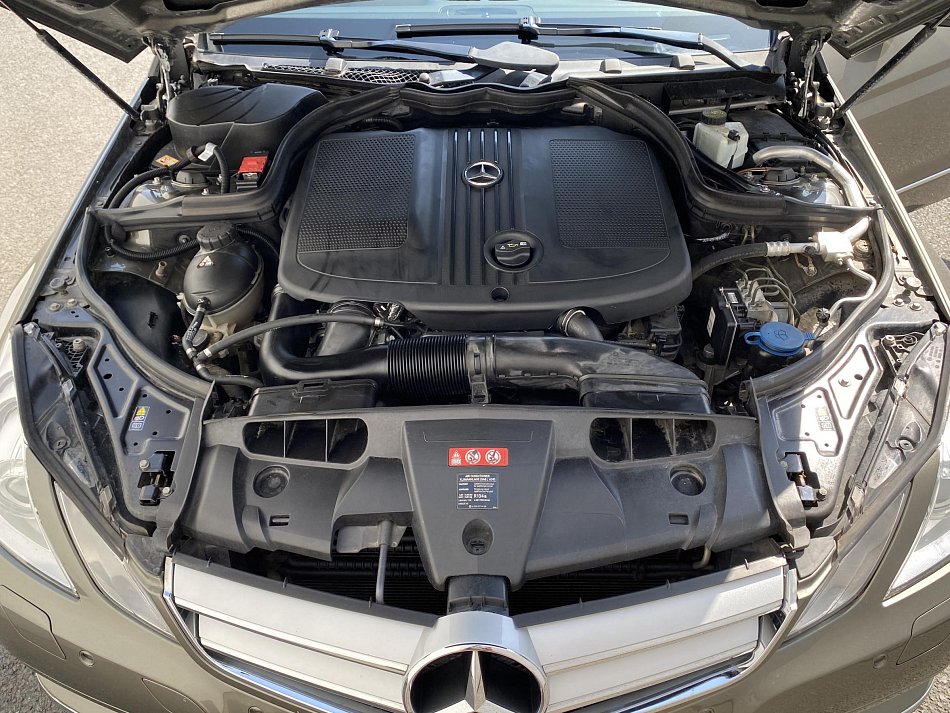 Mercedes-Benz Třída E 2.2 CDi  E220
