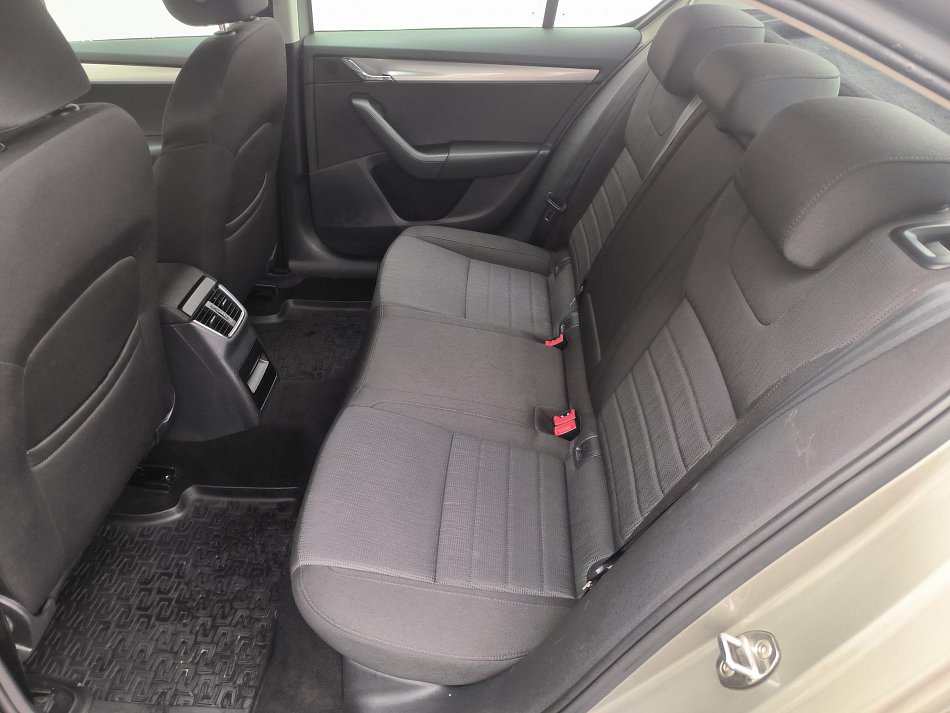 Škoda Octavia III 1.6TDi 