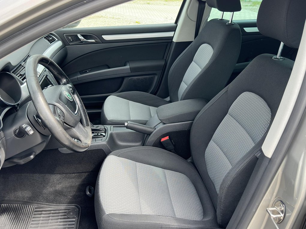 Škoda Superb II 2.0 TDi 