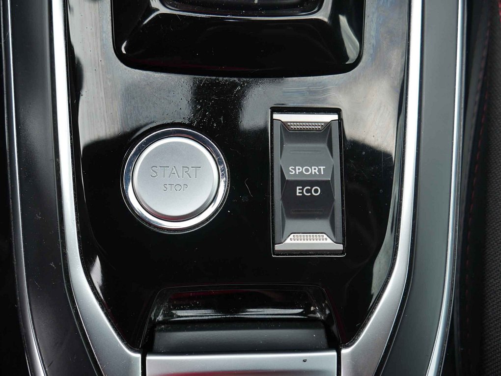 Peugeot 308 1.2PT GT Line