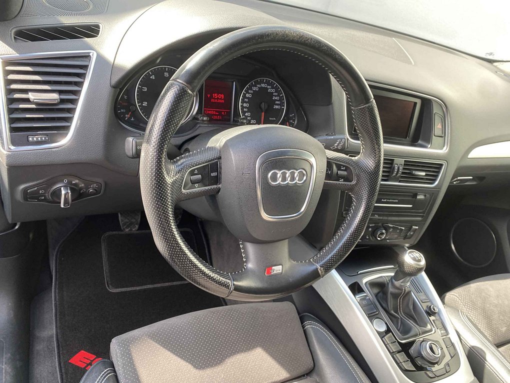 Audi Q5 2.0 TFSi S-line quattro