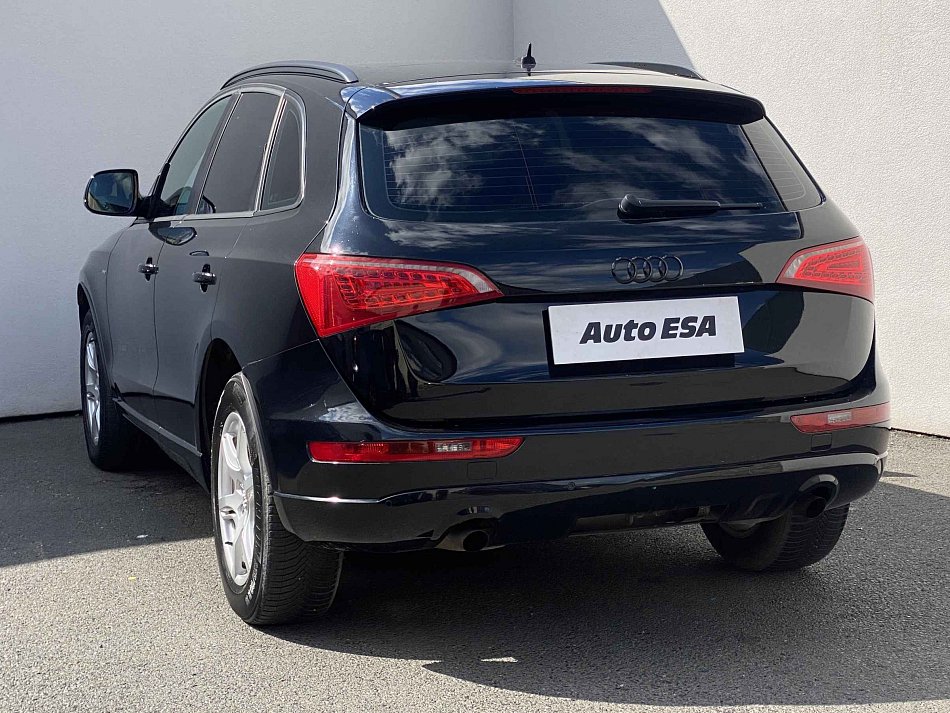 Audi Q5 2.0 TFSi S-line quattro