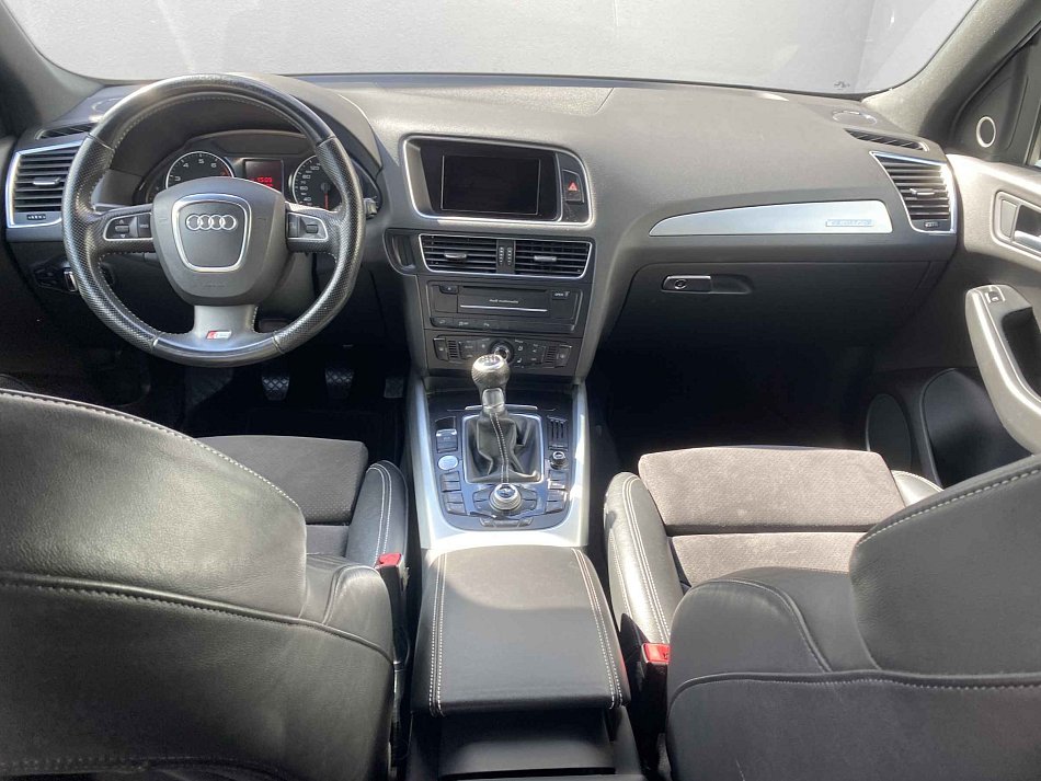 Audi Q5 2.0 TFSi S-line quattro