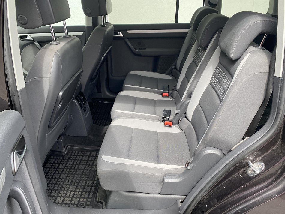 Volkswagen Touran 1.6TDi Life