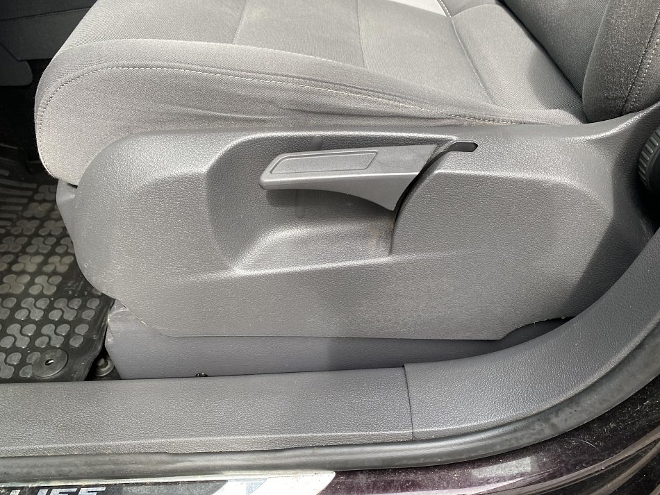 Volkswagen Touran 1.6TDi Life