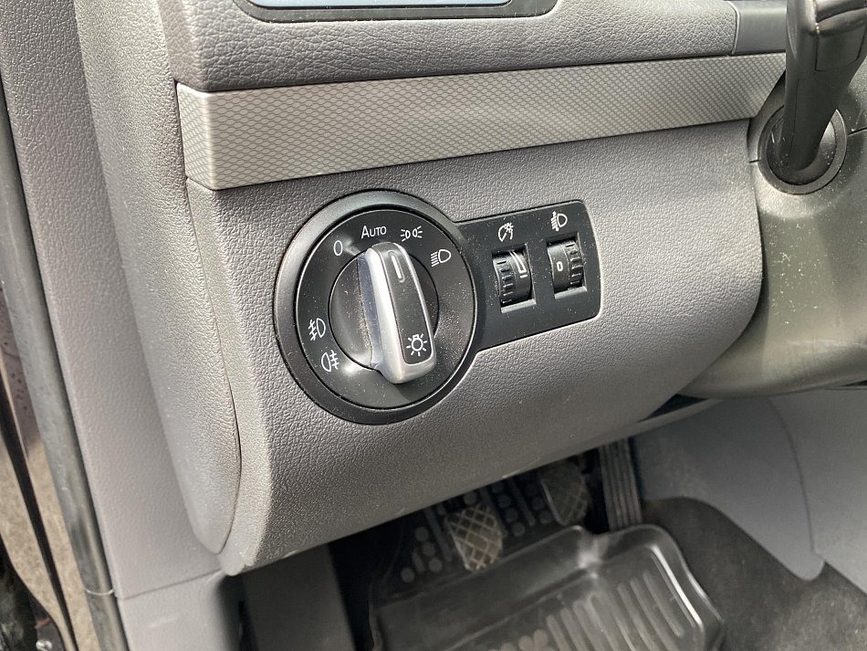 Volkswagen Touran 1.6TDi Life