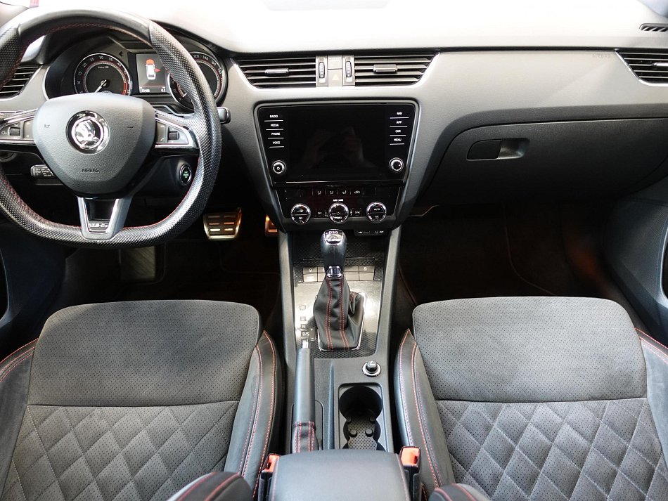 Škoda Octavia III 2.0 TDi RS
