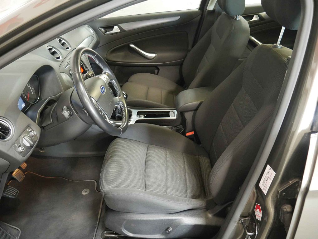 Ford Mondeo 2.2TDCi 