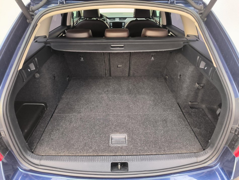 Škoda Octavia III 2.0TDi  4x4