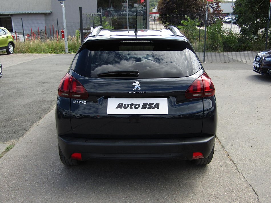 Peugeot 2008 1.2 PT Style