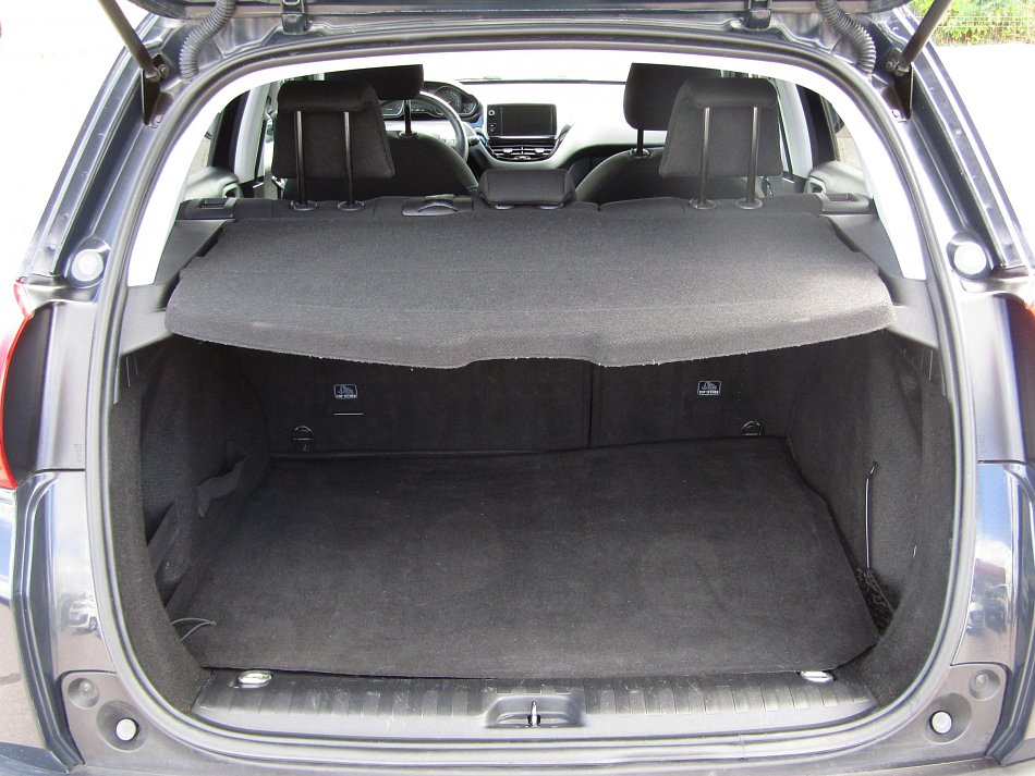 Peugeot 2008 1.2 PT Style