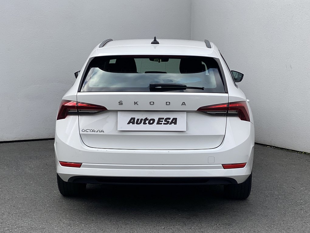 Škoda Octavia IV 1.5TSi Ambition