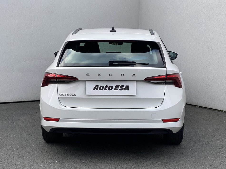 Škoda Octavia IV 1.5TSi Ambition