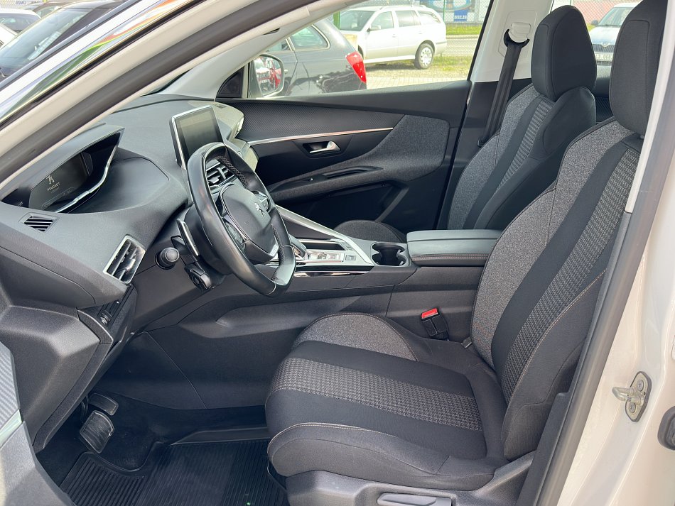 Peugeot 3008 1.5HDI 