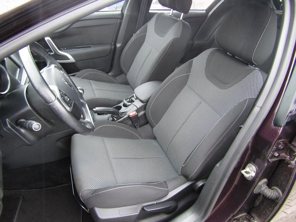 DS Automobiles DS4 1.2 PT  CHIC