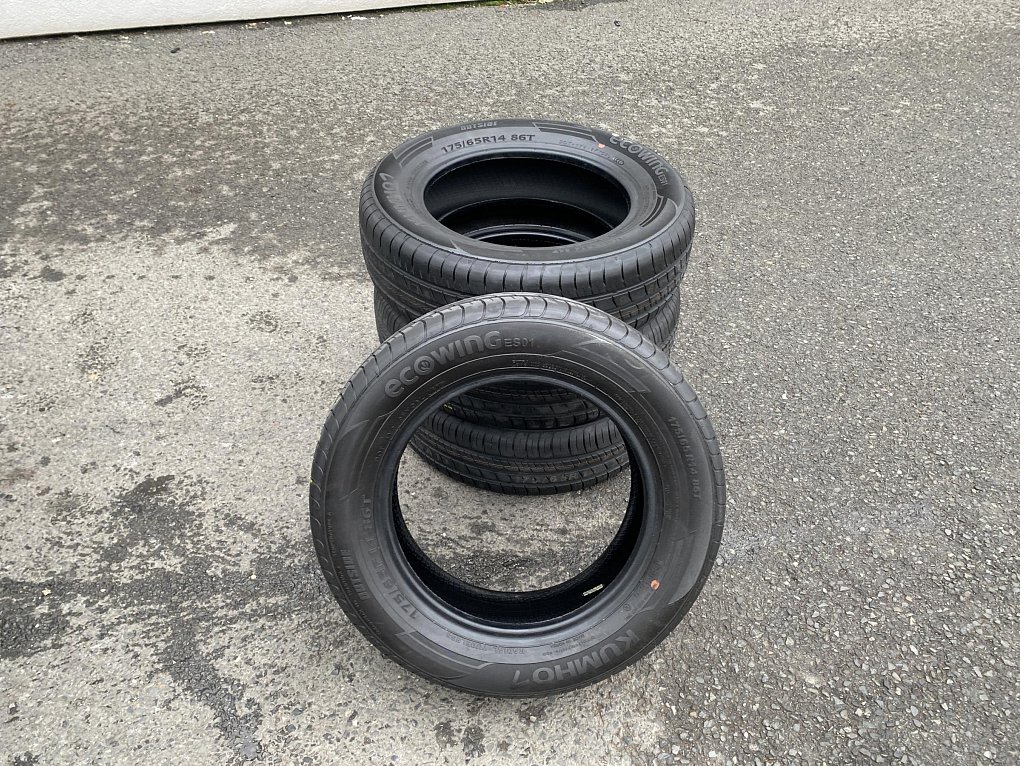 Mitsubishi Space Star 1.0i Edition