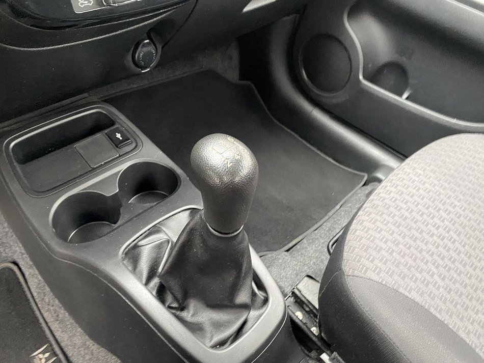 Mitsubishi Space Star 1.0i Edition