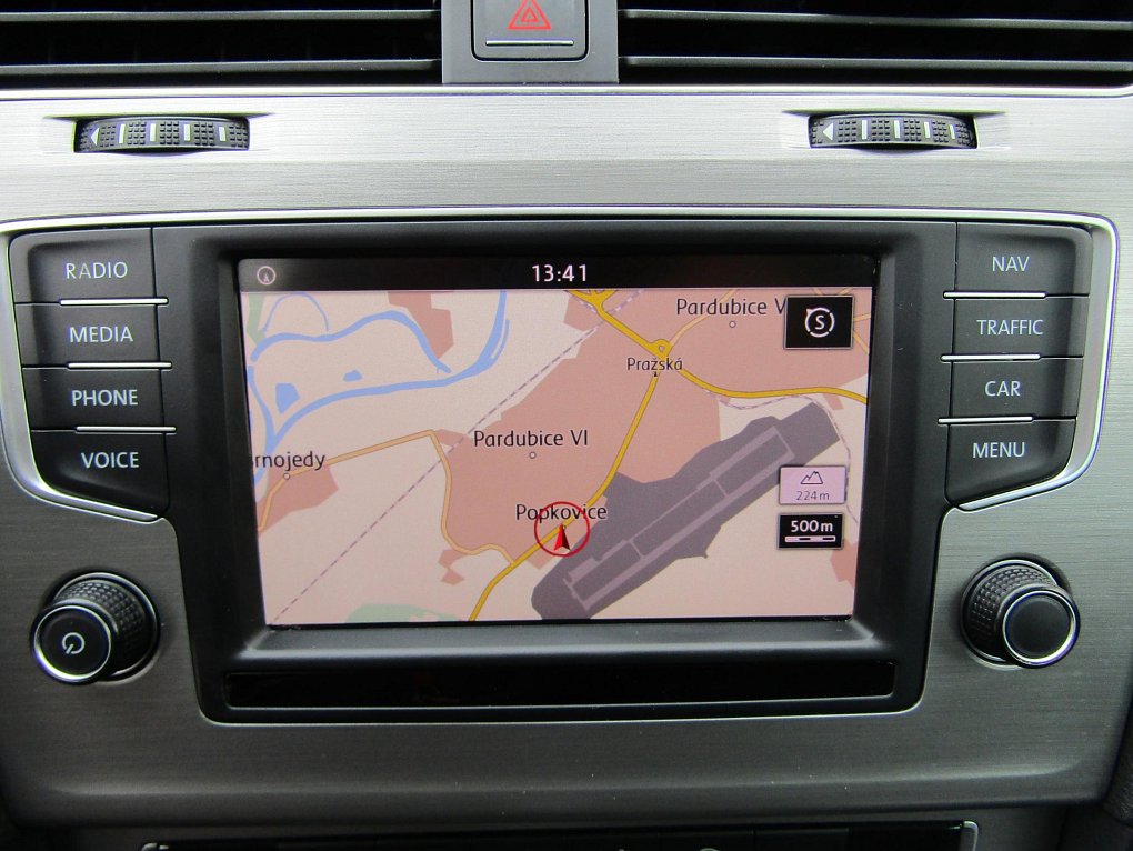 Volkswagen Golf 1.0 TSi 