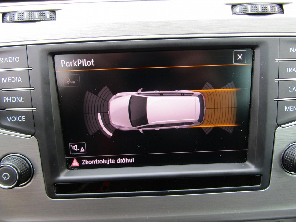 Volkswagen Golf 1.0 TSi 