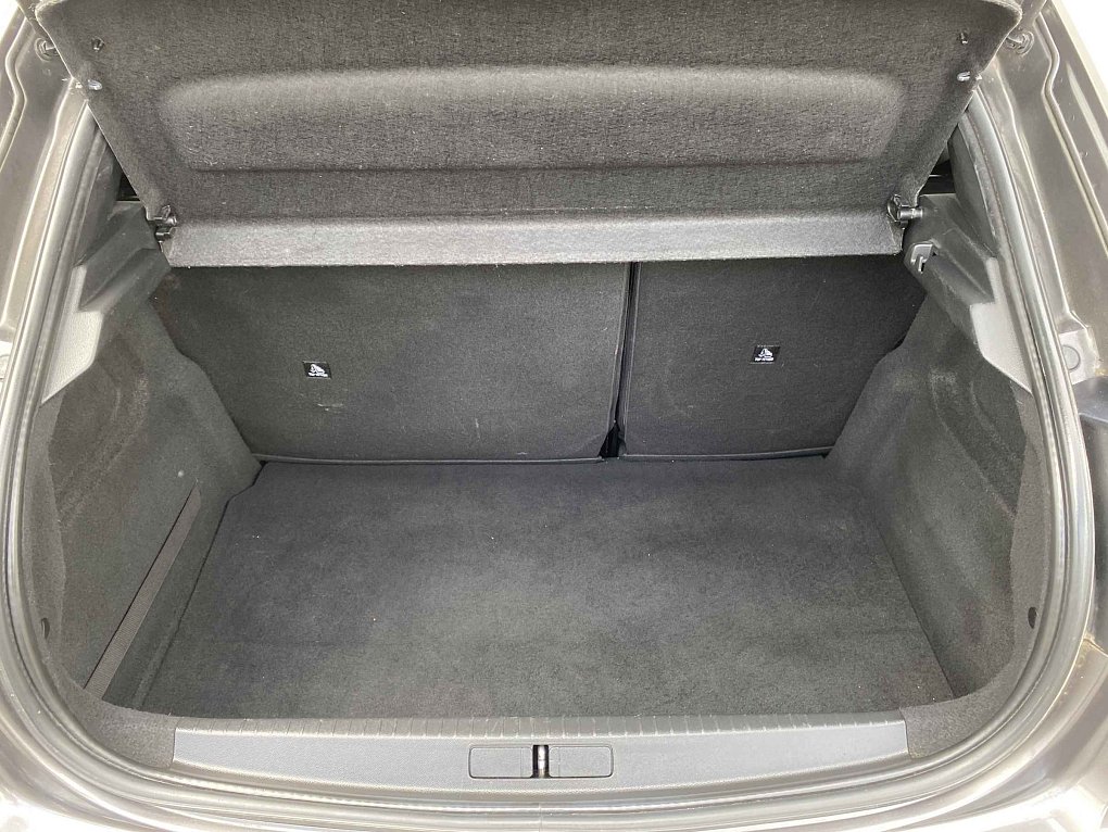 Peugeot 208 1.2 PT Allure