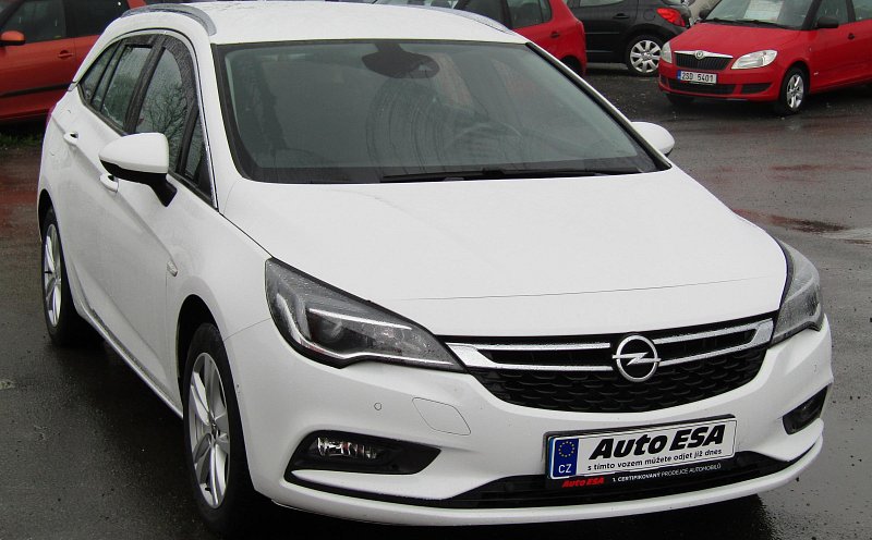 Opel Astra 1.4T  SPORTS TOURER