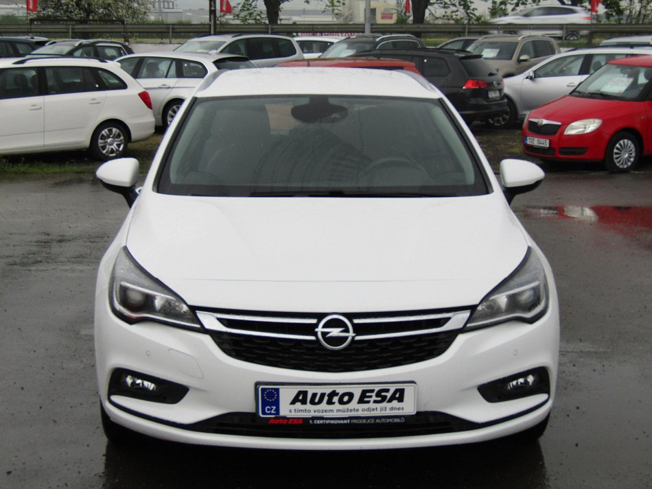 Opel Astra 1.4T  SPORTS TOURER
