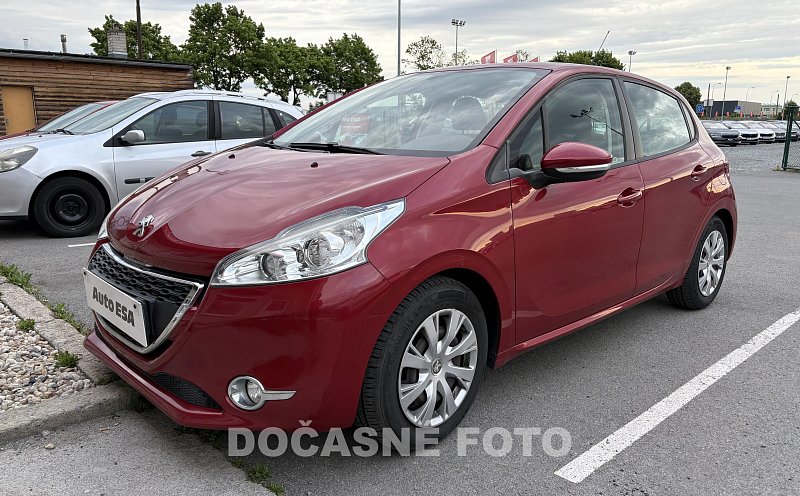 Peugeot 208 1.2 