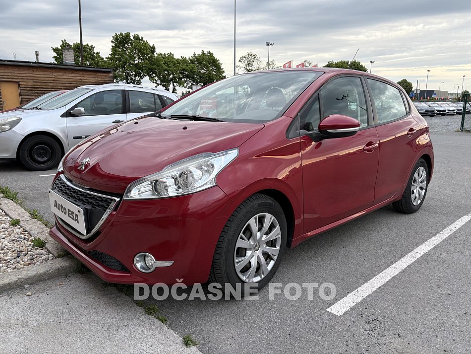 Peugeot 208 1.2 