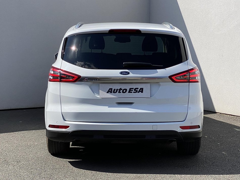 Ford S-MAX 2.0 TDCi Titanium AWD