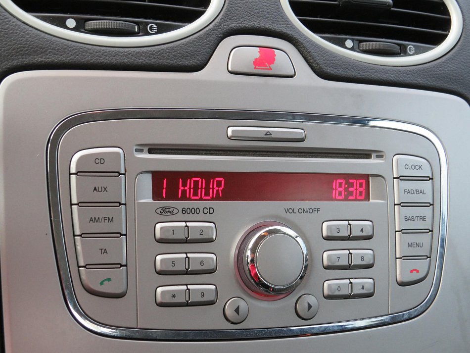 Ford Focus 1.4i 