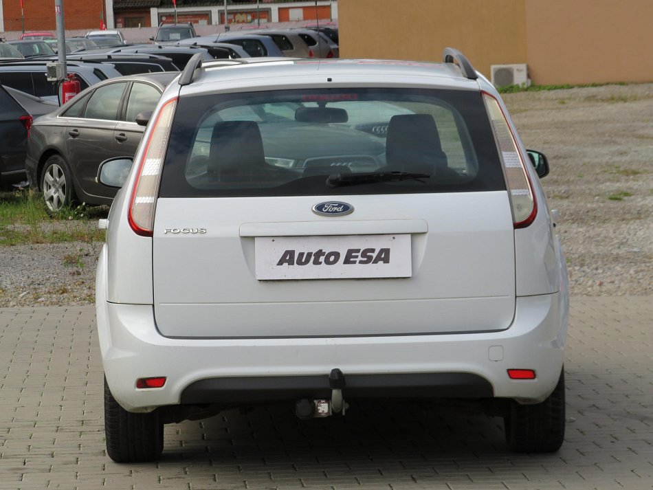 Ford Focus 1.4i 