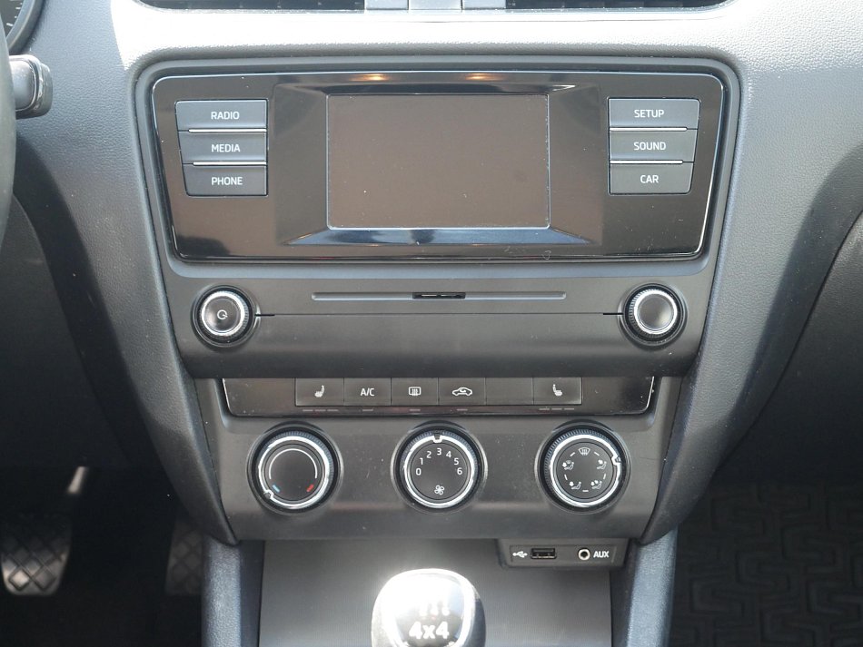 Škoda Octavia III 1.6 TDi Ambition Fresh 4x4