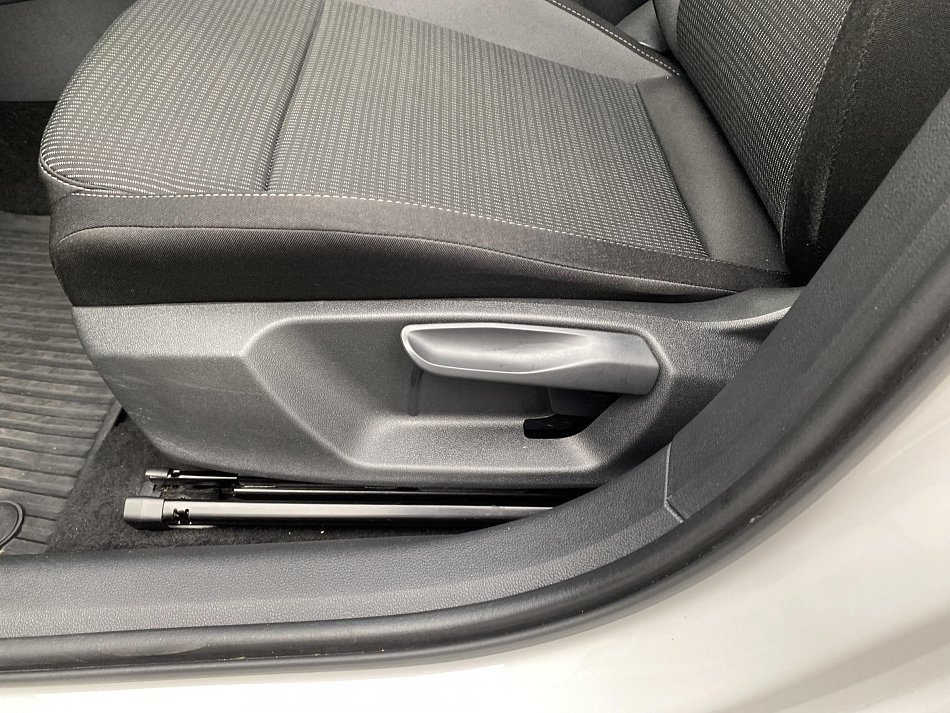 Škoda Octavia IV 1.5TSI Ambition