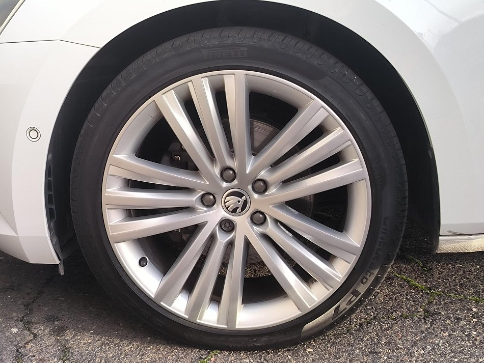 Škoda Superb III 2.0 TDi Style