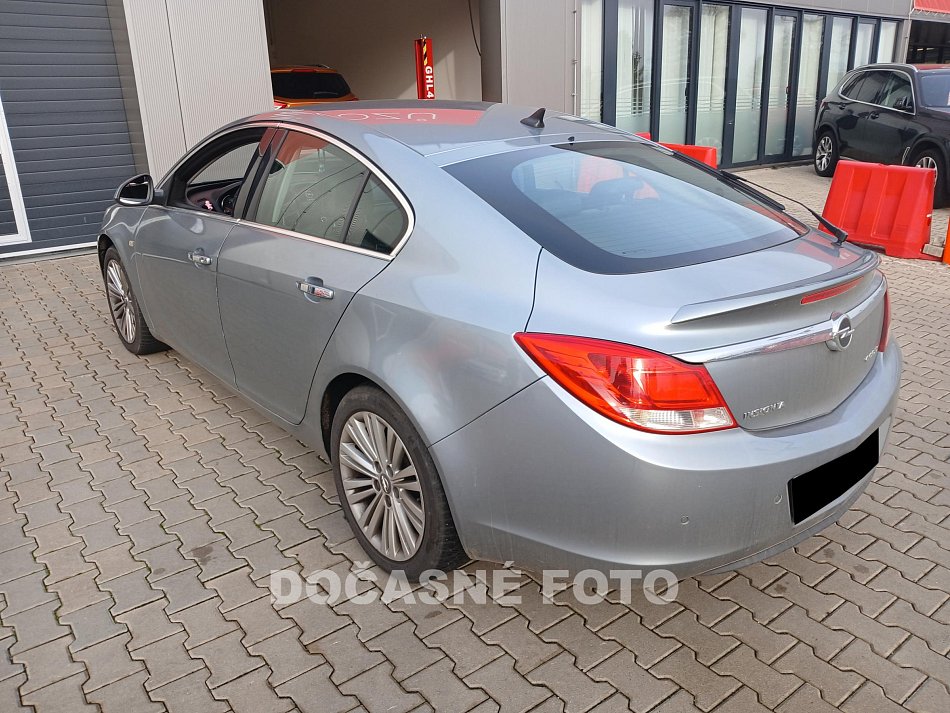 Opel Insignia 2.0CDTi 