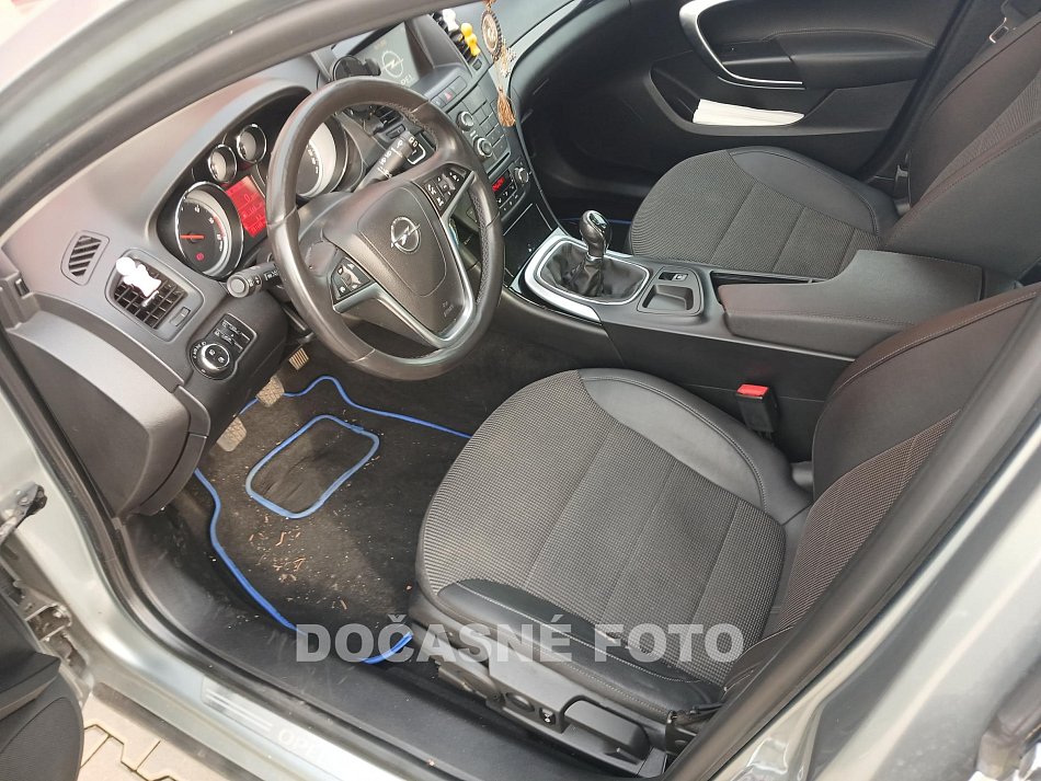 Opel Insignia 2.0CDTi 