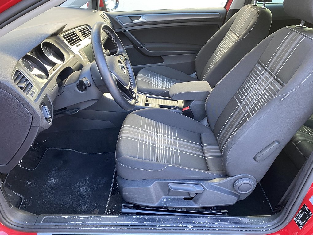 Volkswagen Golf 1.6 TDi Lounge
