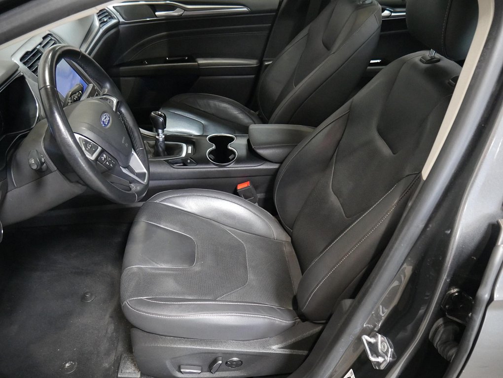 Ford Mondeo 2.0 TDCi Titanium