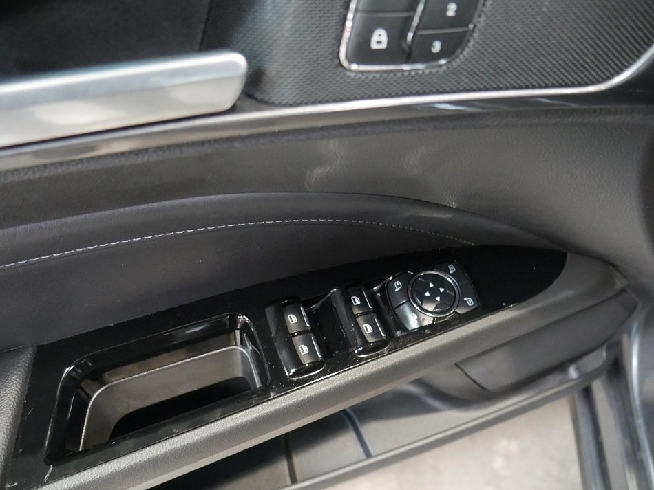 Ford Mondeo 2.0 TDCi Titanium