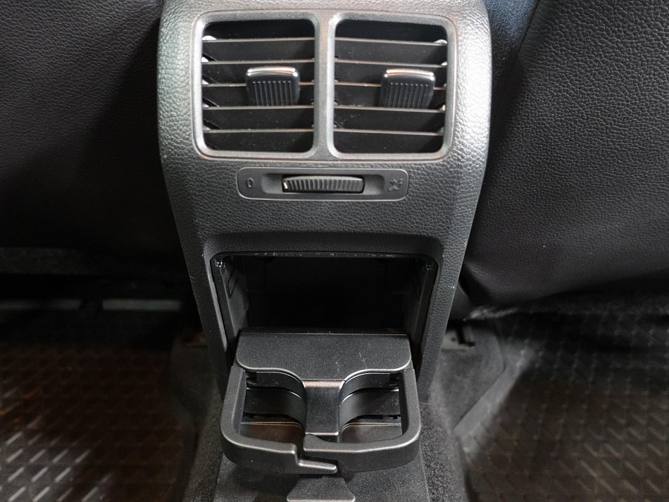 Volkswagen Golf 1.4TSI 